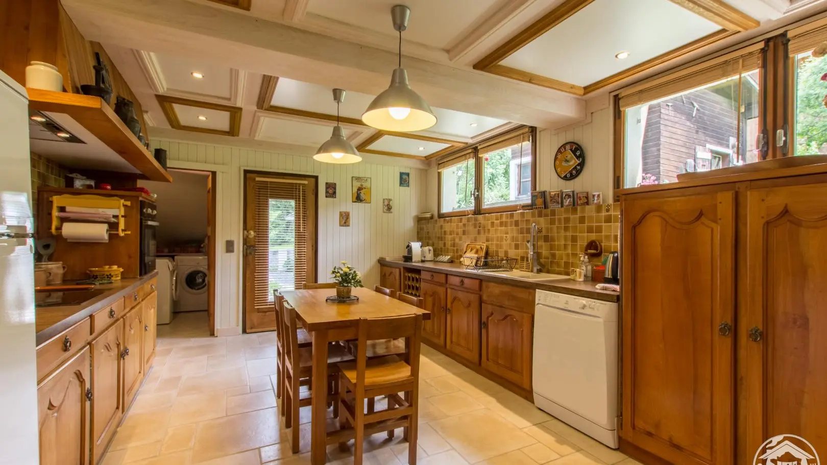 Cuisine - buanderie.