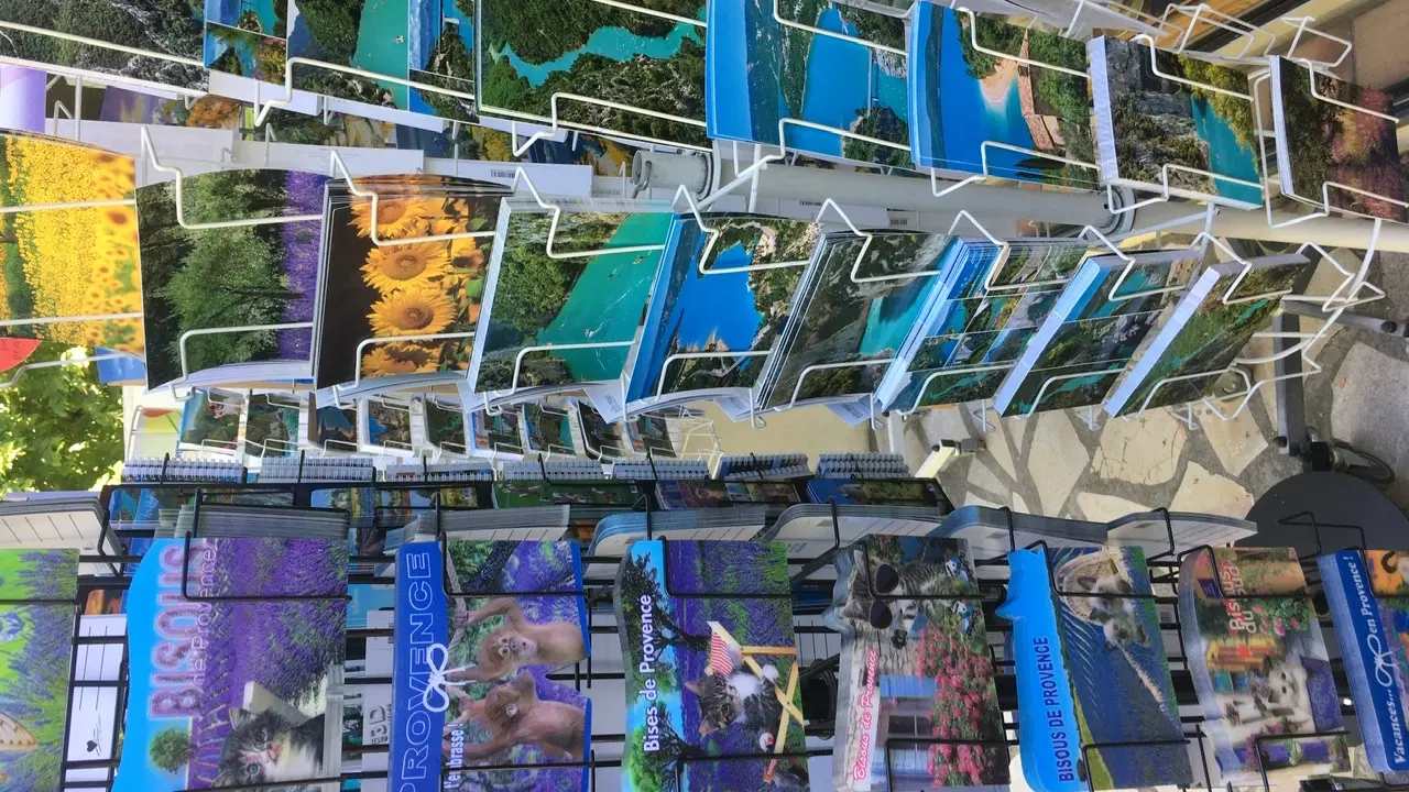 Cartes postales régionales