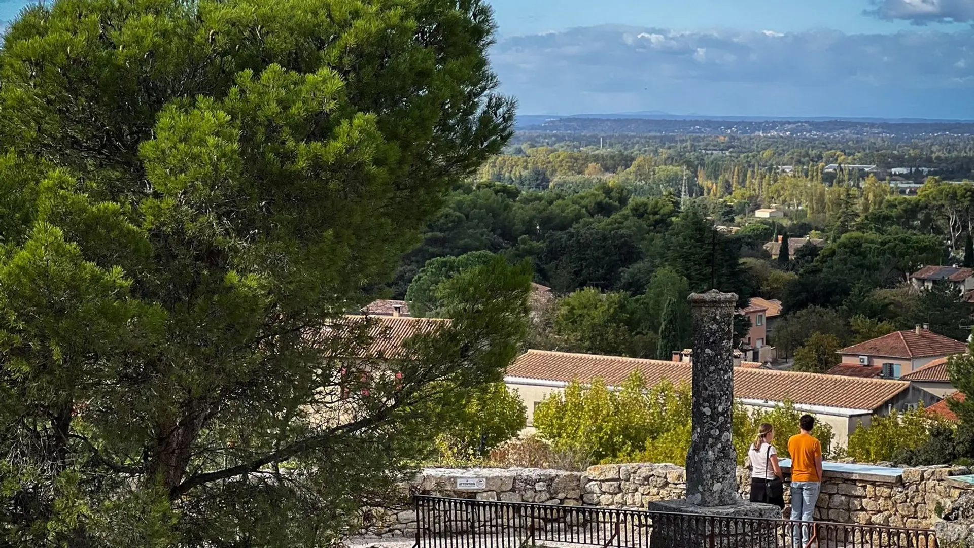 Vue depuis le Château des Taillades