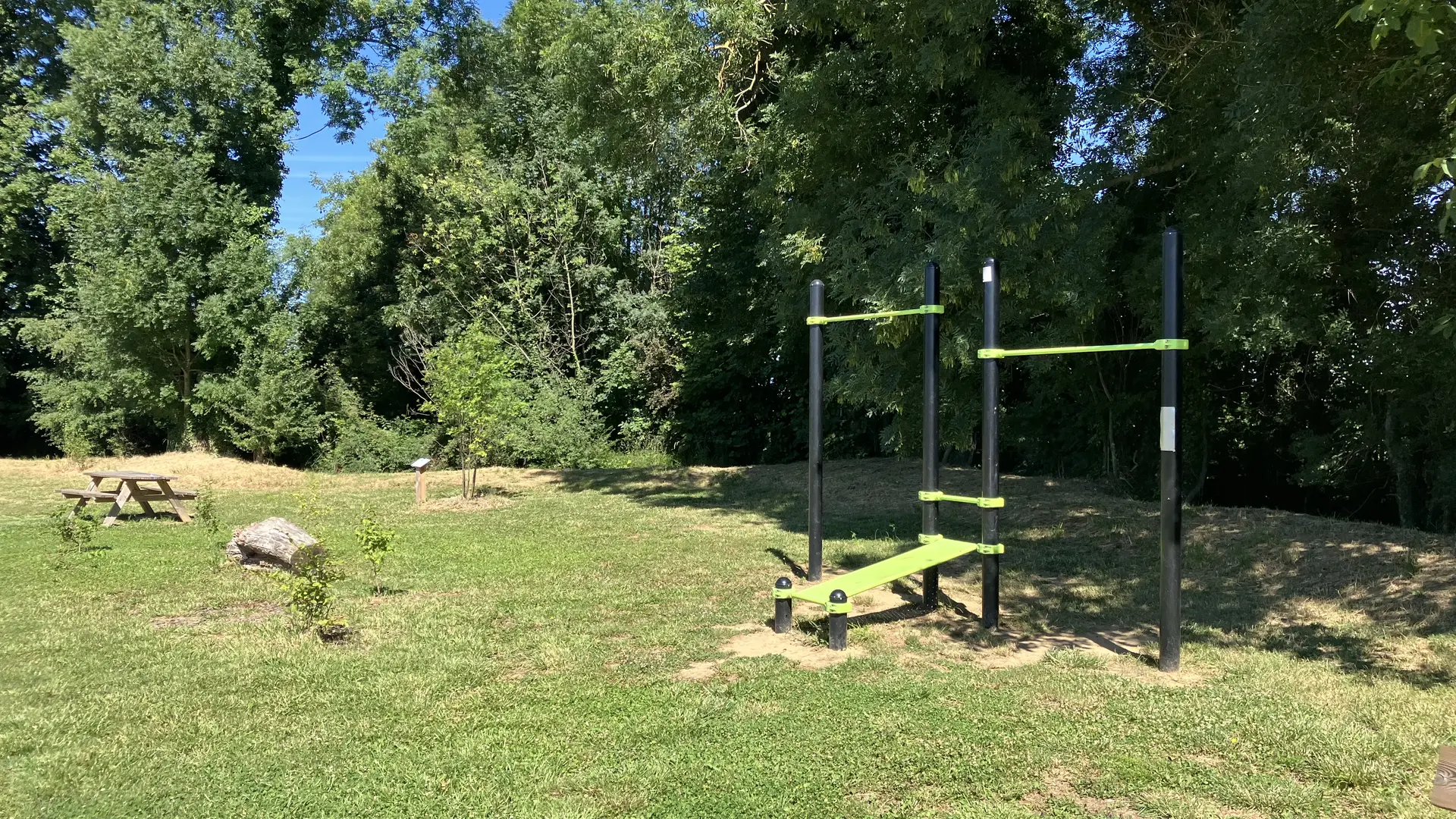 parc municipal des portes de Veuze -parcours de santé