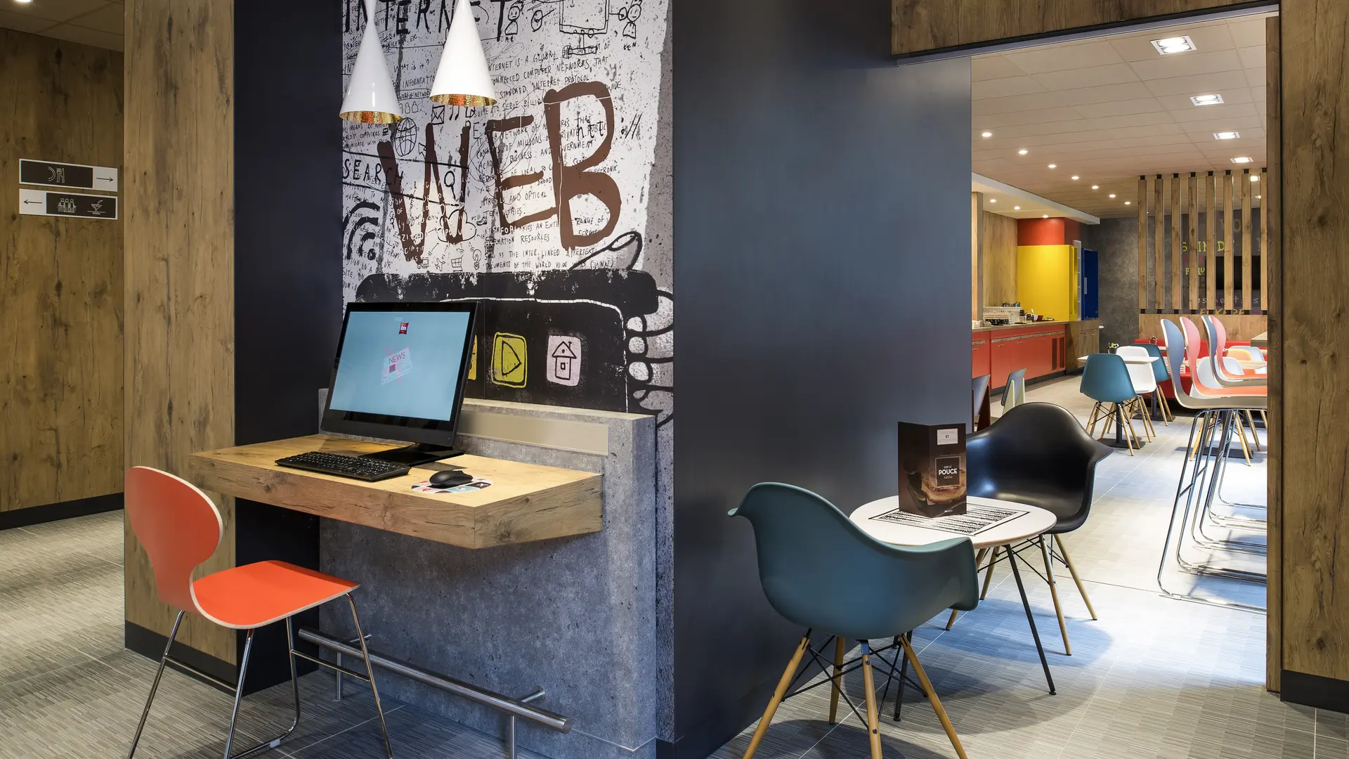 Web corner