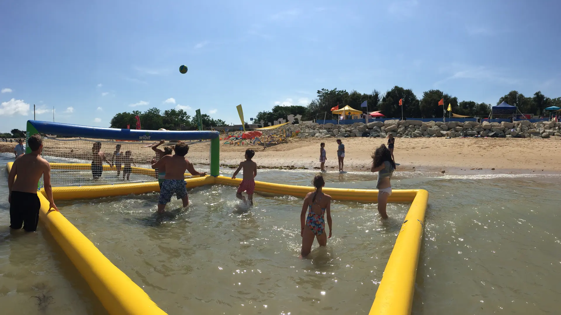 Volley dans l'eau