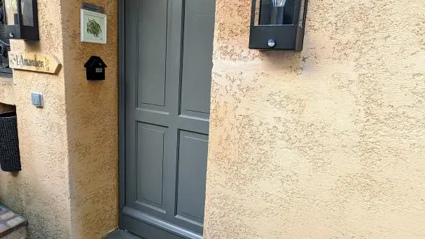 Gîte L'Amandier-Entrée indépendante-Beausoleil-Gîtes de France des Alpes-Maritimes