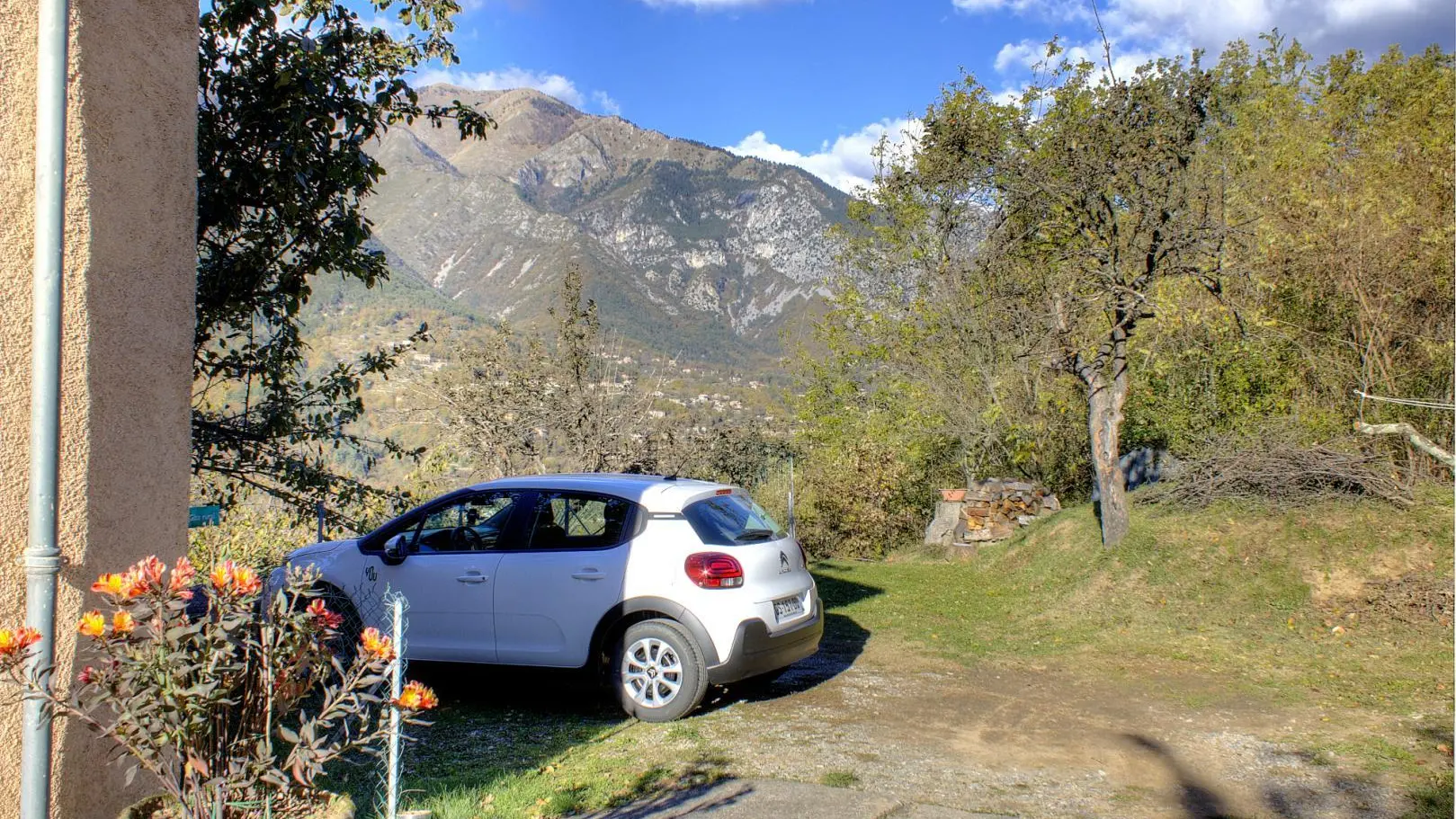 Gîte Hortensia-Parking-La Bollène-Vésubie-Gîtes de France des Alpes-Maritimes