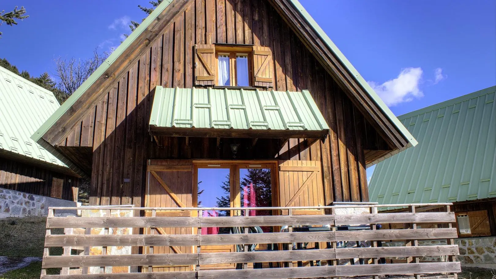 Gîte Sapin-Le chalet-La Bollène-Vésubie-Gîtes de France des Alpes-Maritimes