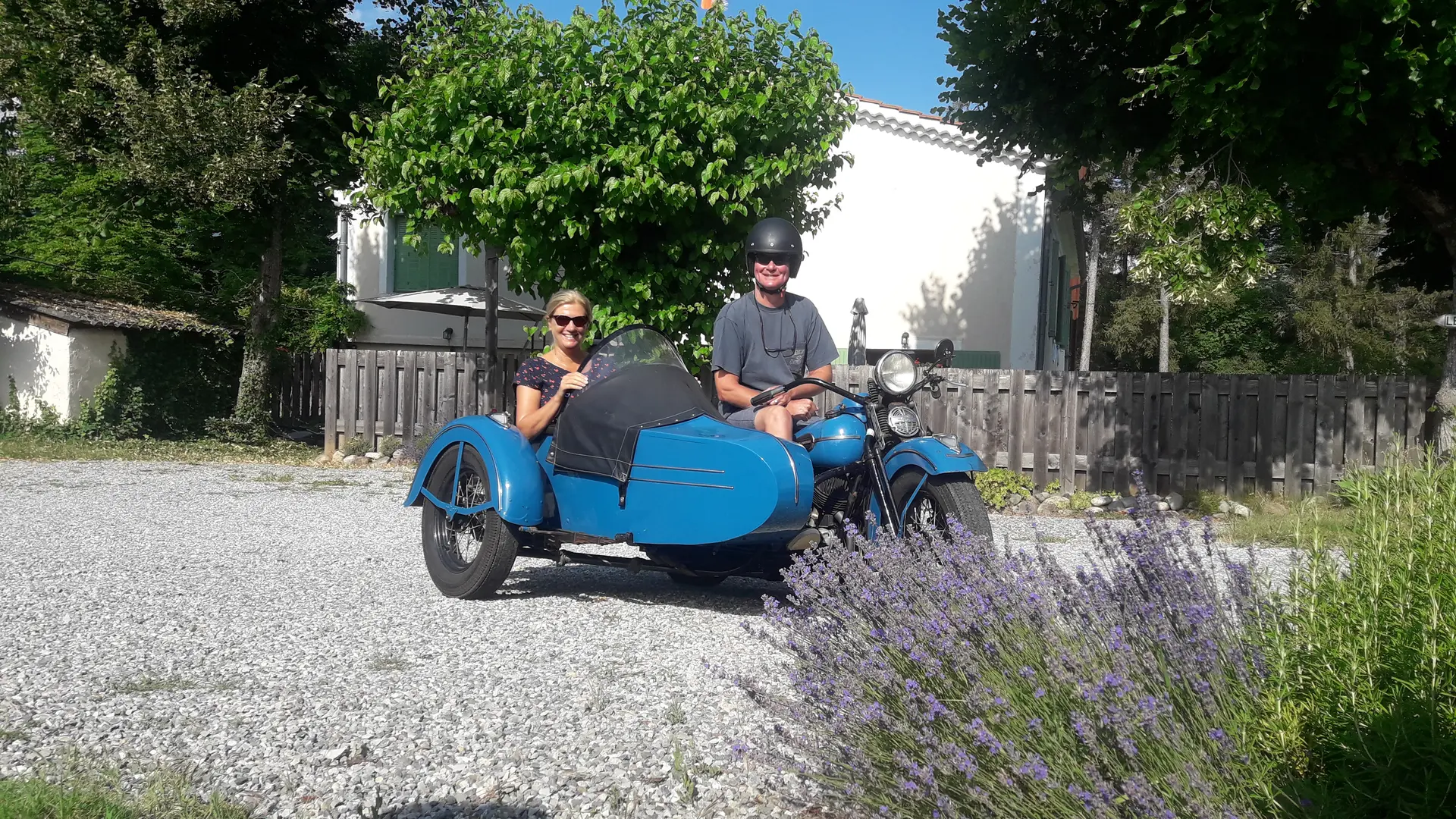 Side car