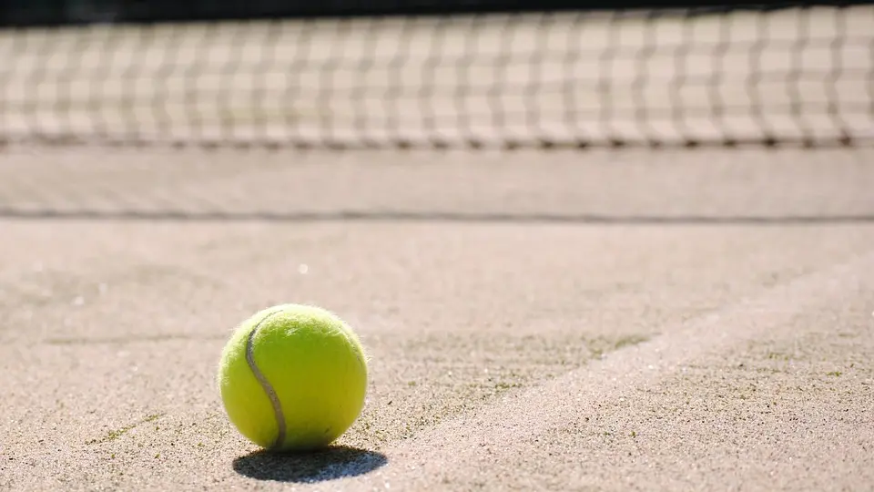 Terrain de tennis