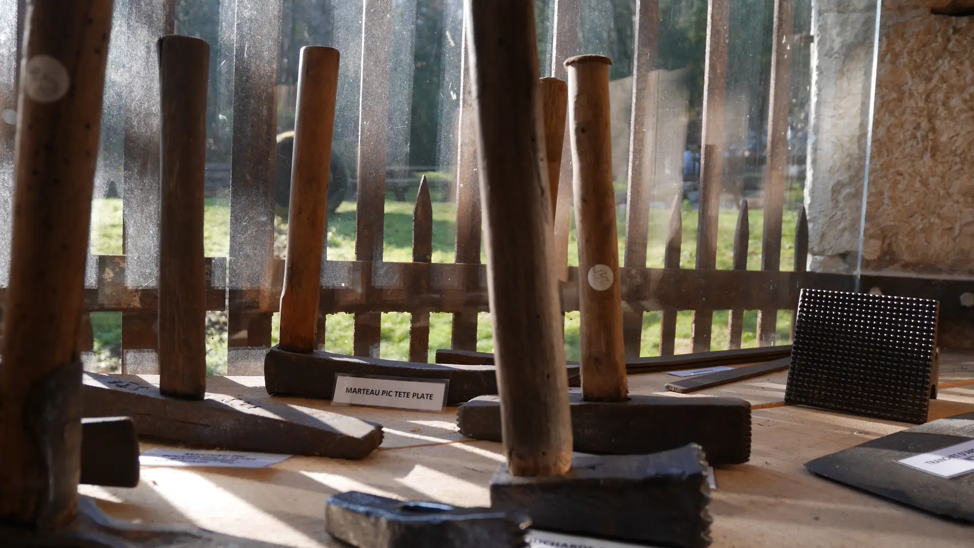 Musée des outils de la pierre