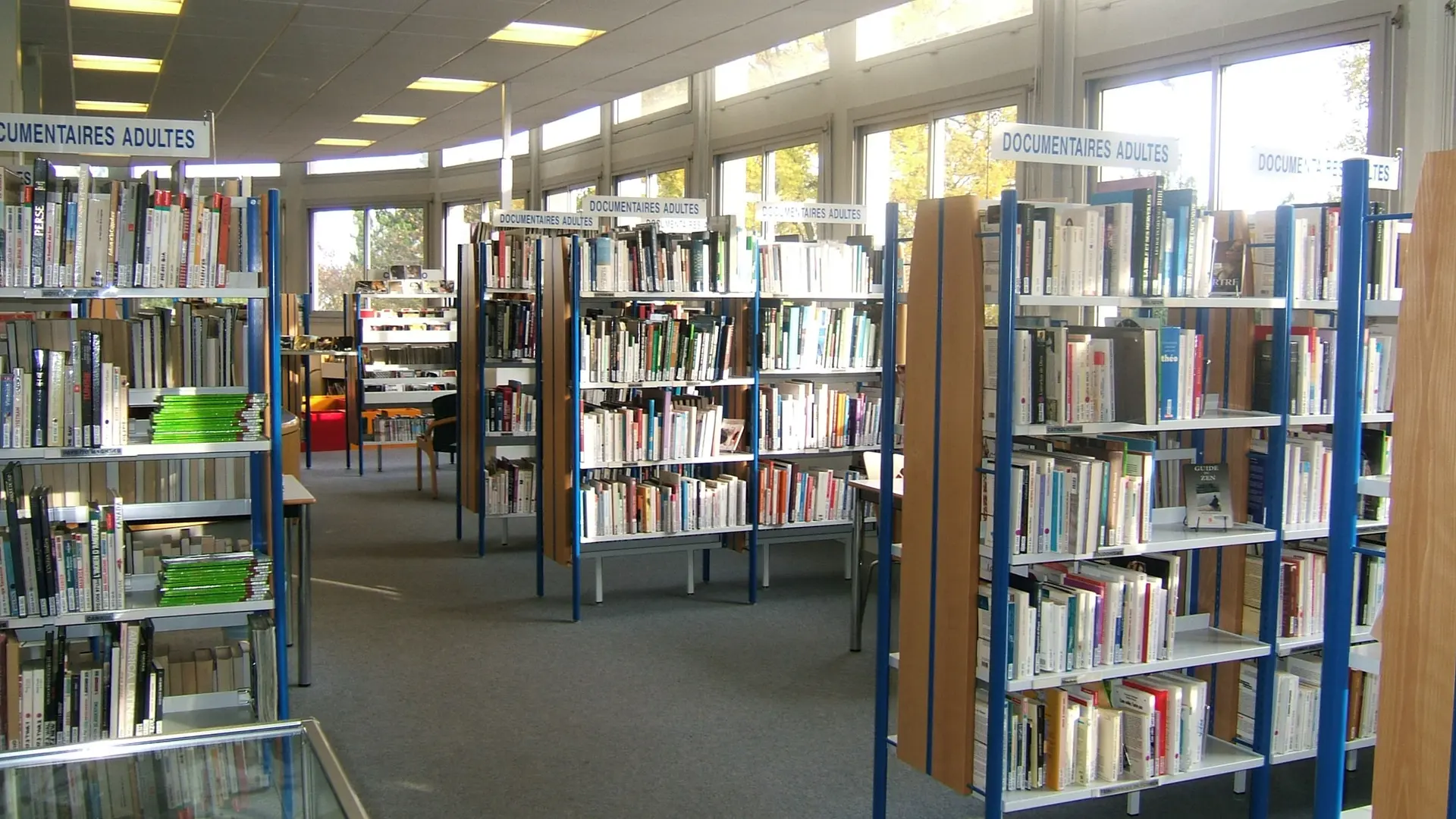 Bibliothèque des Deux Rives, Le Pecq