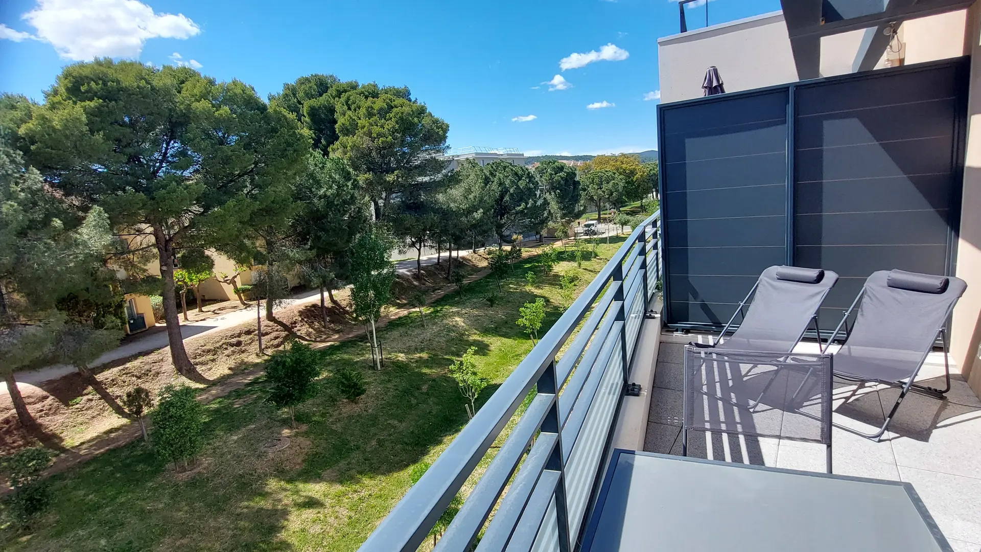 Appartement au calme à La Londe les Maures