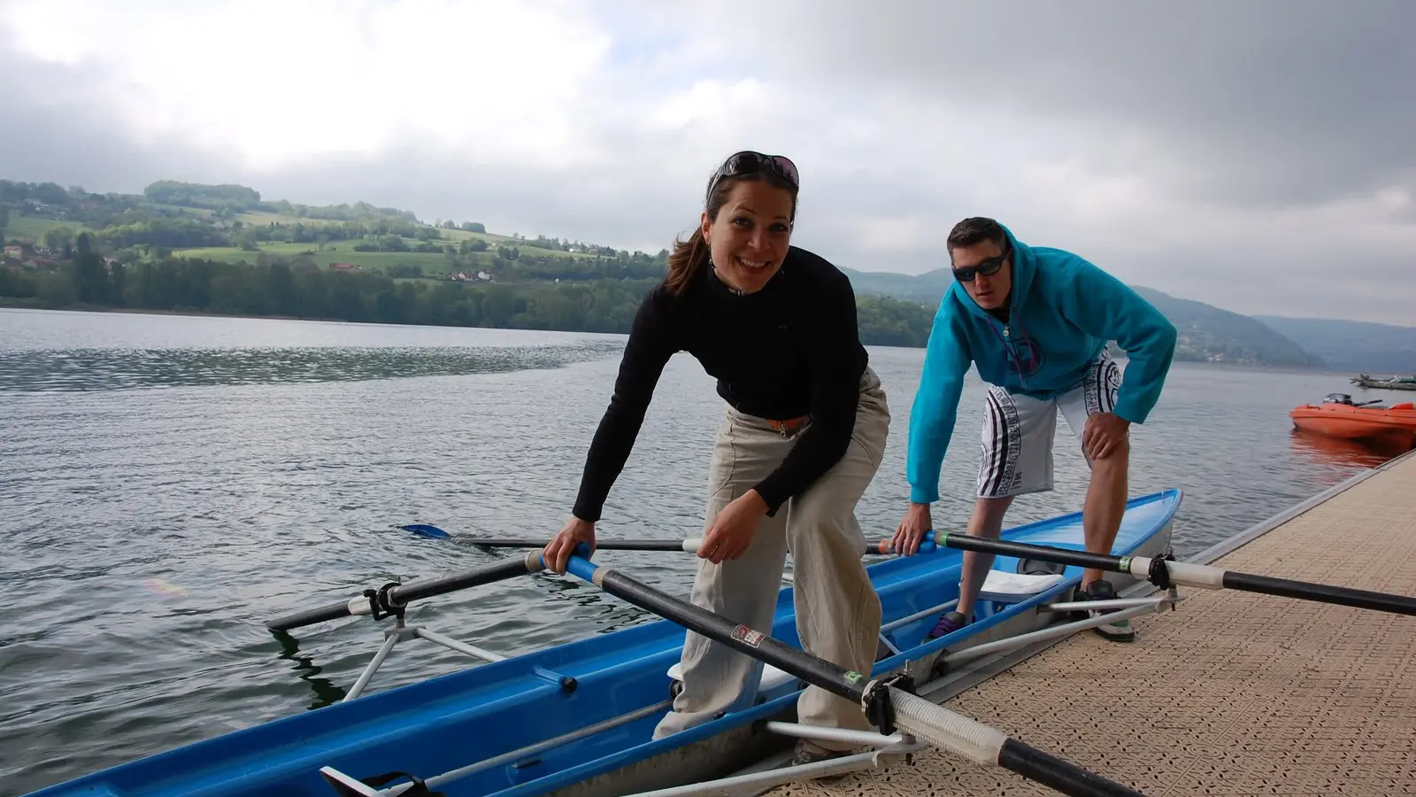 Aviron double intermediaire pour sorties a deux