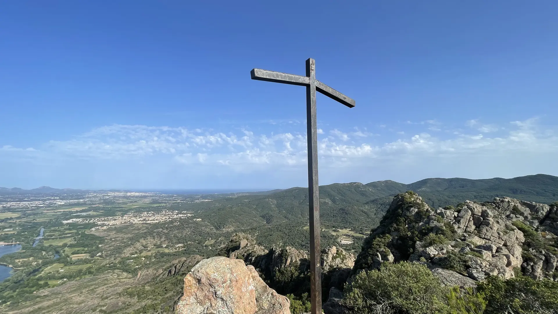 Trois Croix au sommet du Rocher de Roquebrune