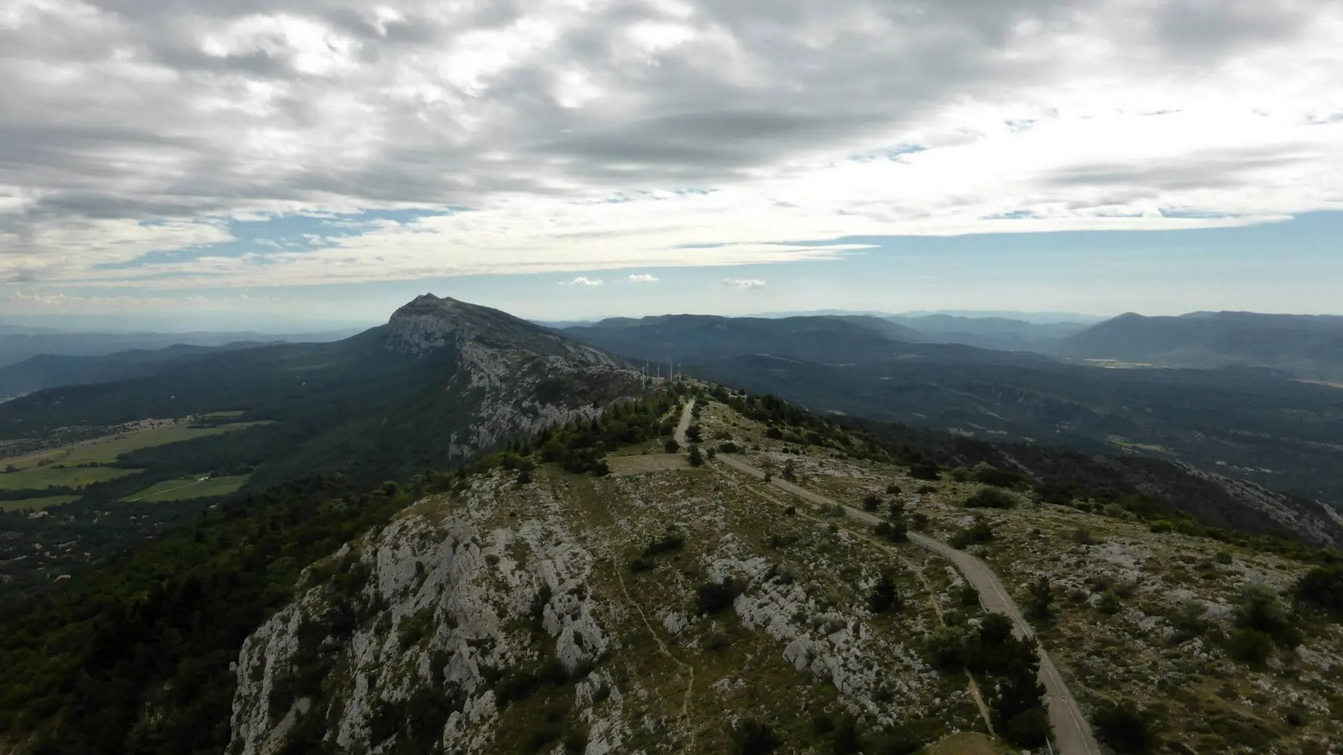 La crête de la Sainte-Baume