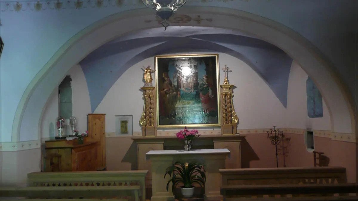 L’autel de la chapelle