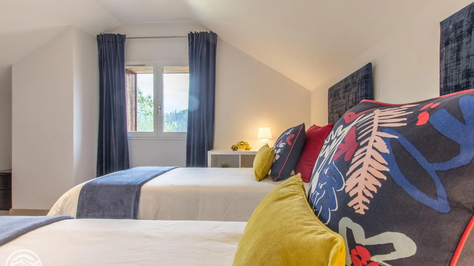 Chambre 2 à l'étage en configuration 2 lits 80cm