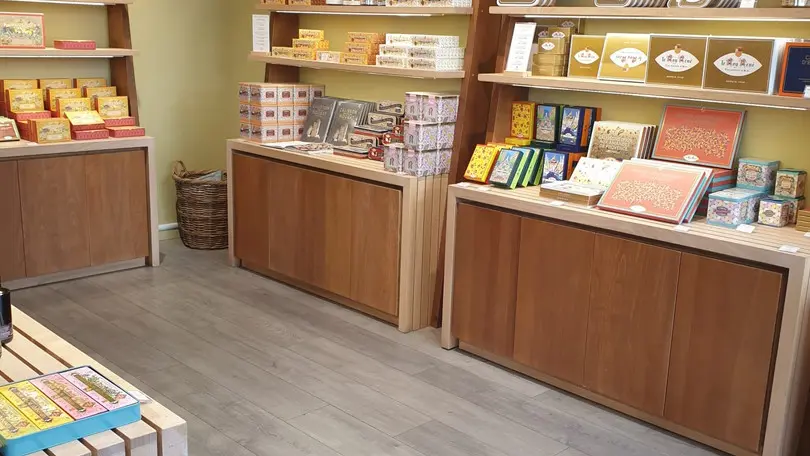 intérieur du commerce