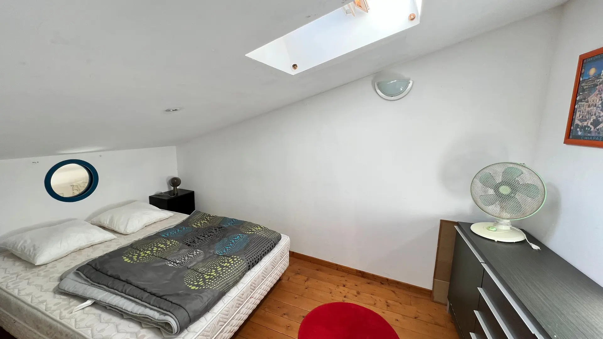 Chambre et lit double