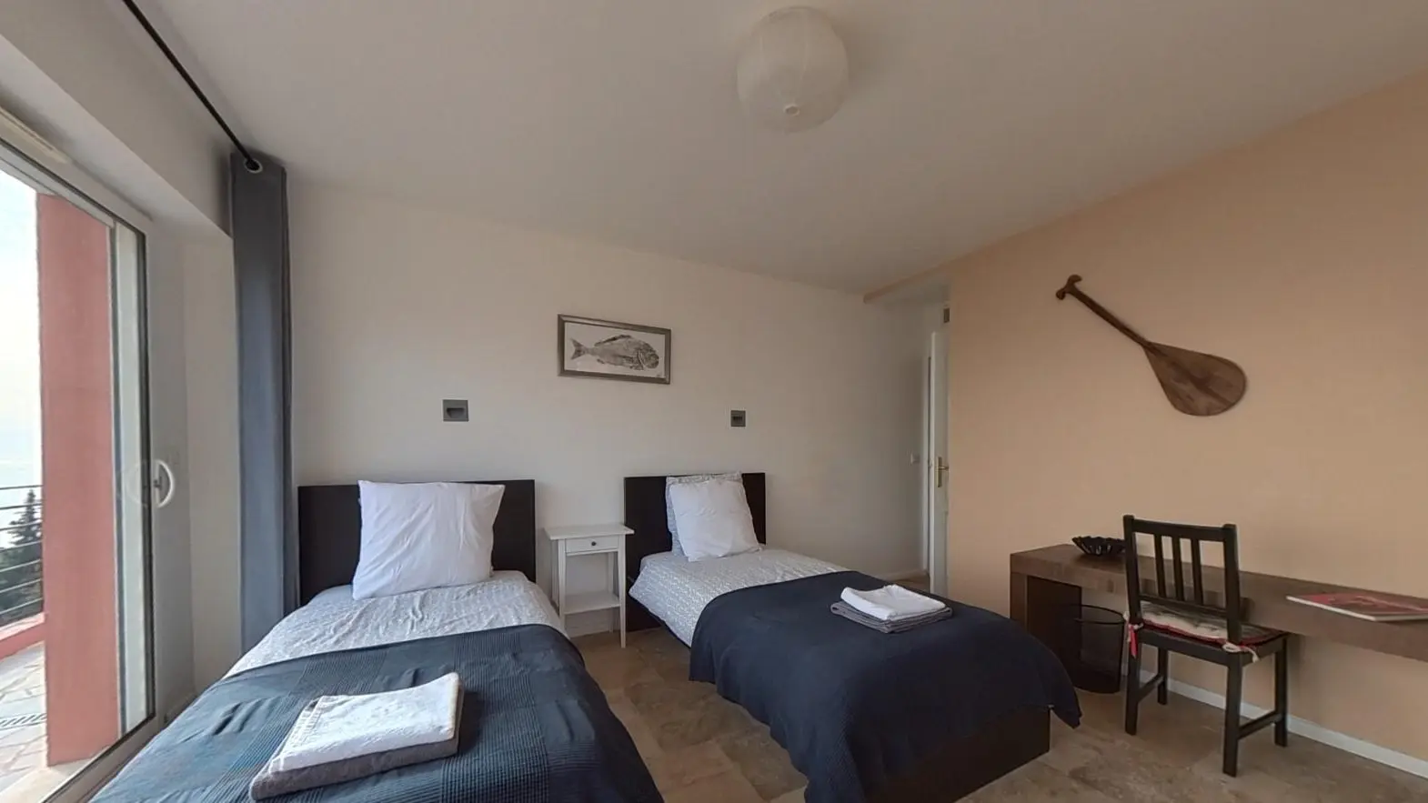 Chambre lits simples Niveau 2 - Terres Rouges - Théoule-sur-Mer - Gîtes de France Alpes-Maritimes