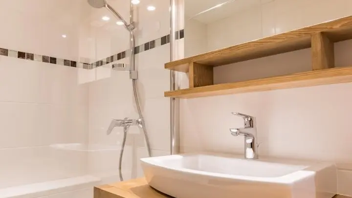 2ème salle d'eau avec douche italienne