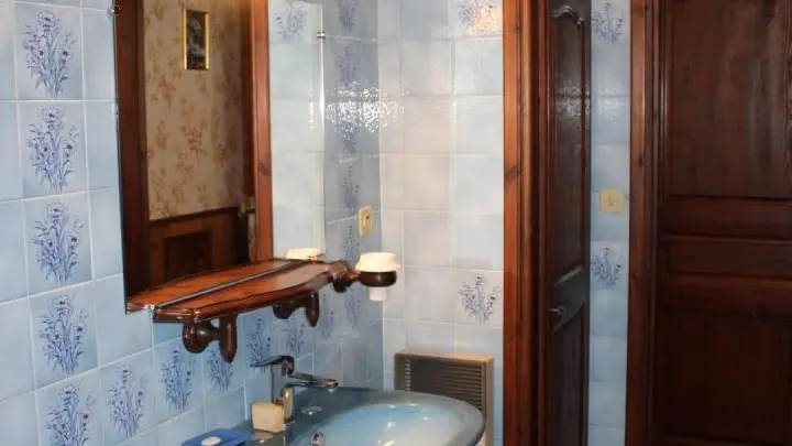 Gîte Lou Poumeiras - Salle-d'eau-wc - Saint-Martin-Vésubie - Gîtes de France Alpes-Maritimes