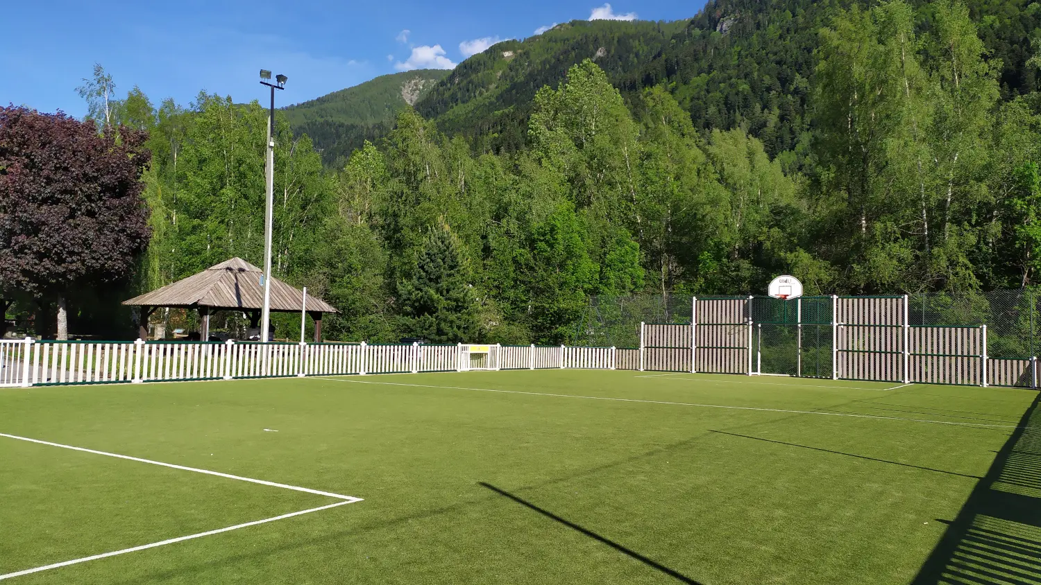 City stade de la Base de loisirs du Châtelard à Pont du Fossé