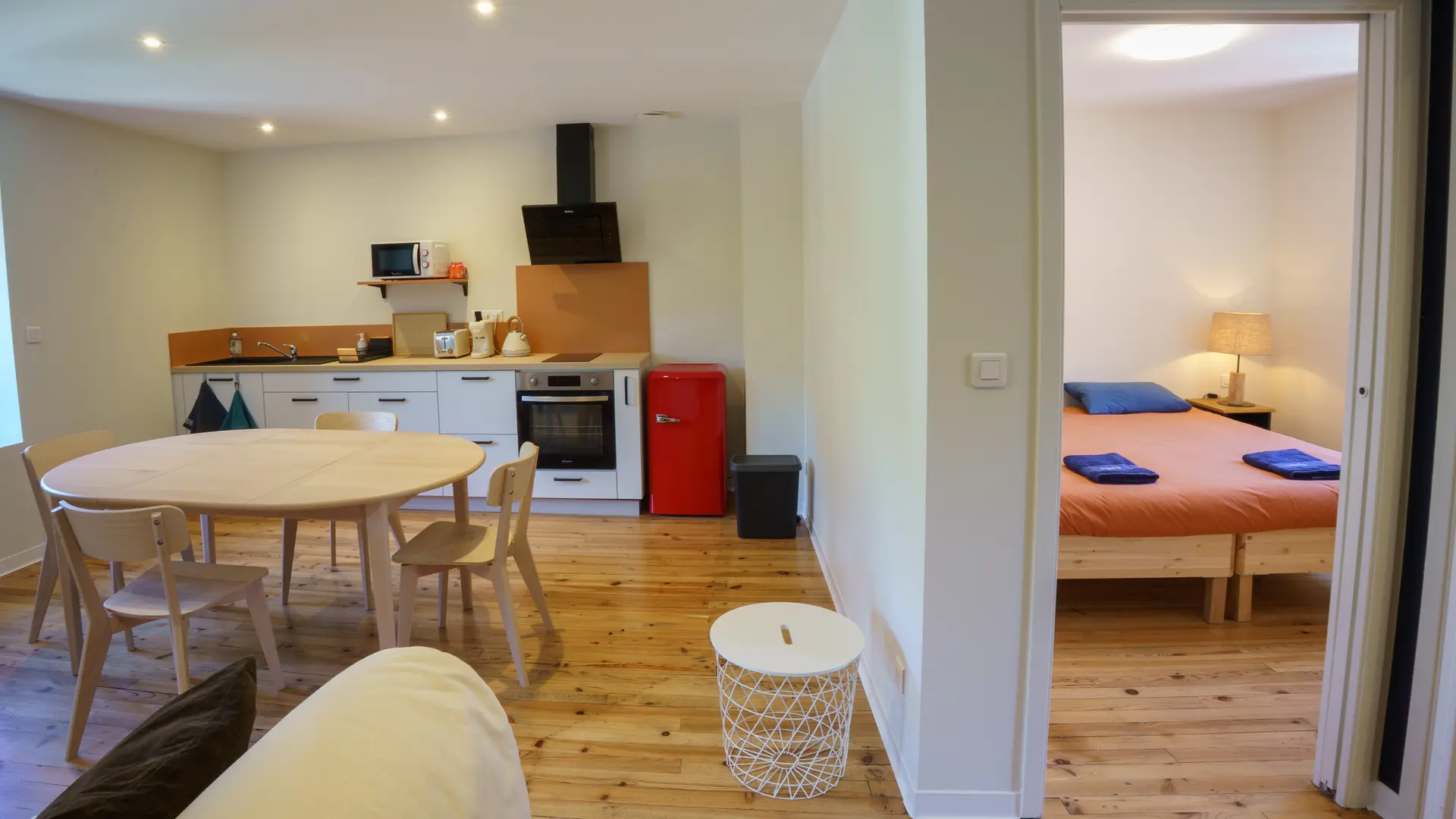 séjour et chambre