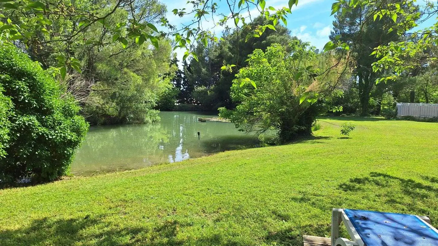 A150m de la villa du  soleil  (sécurisé )
 Ici la nature Prime