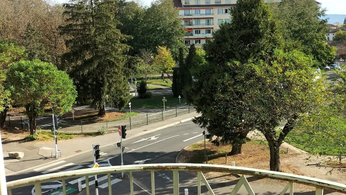 Vue balcon séjour  Le Champ de Mars