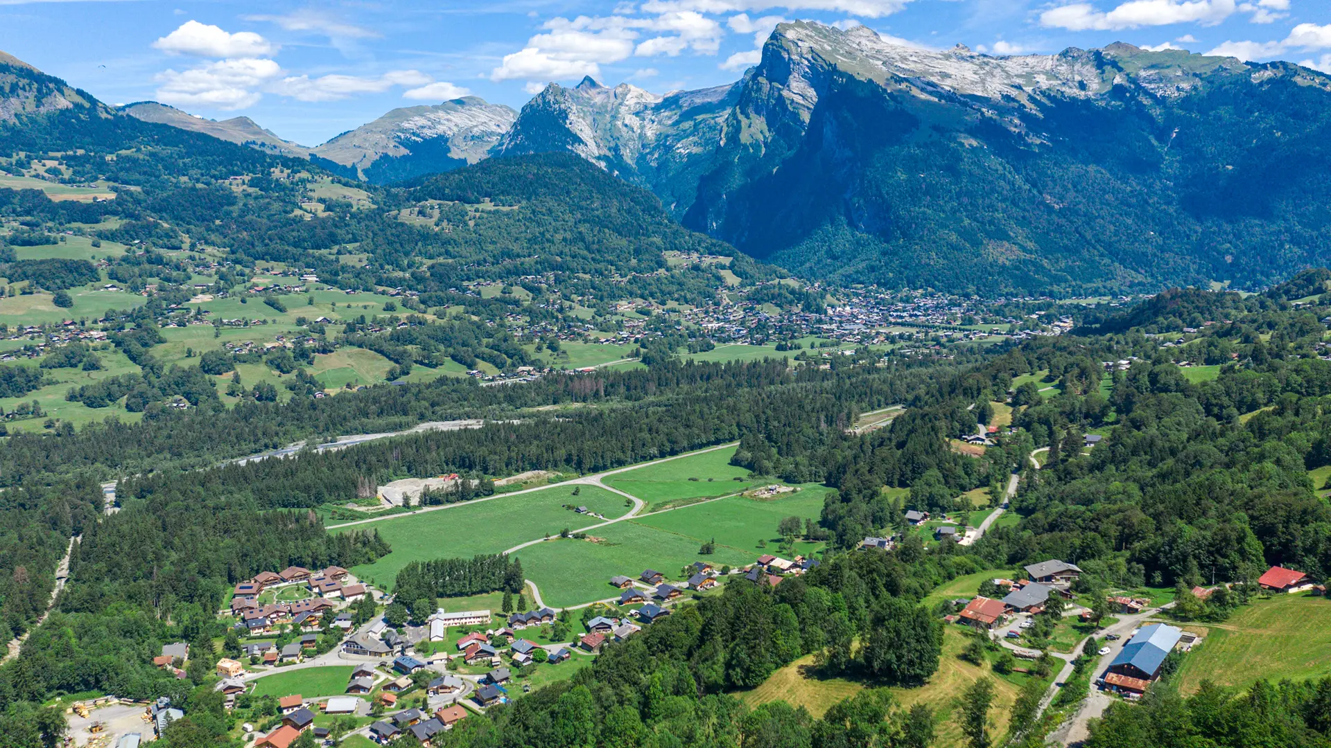 Vue sur la vallée