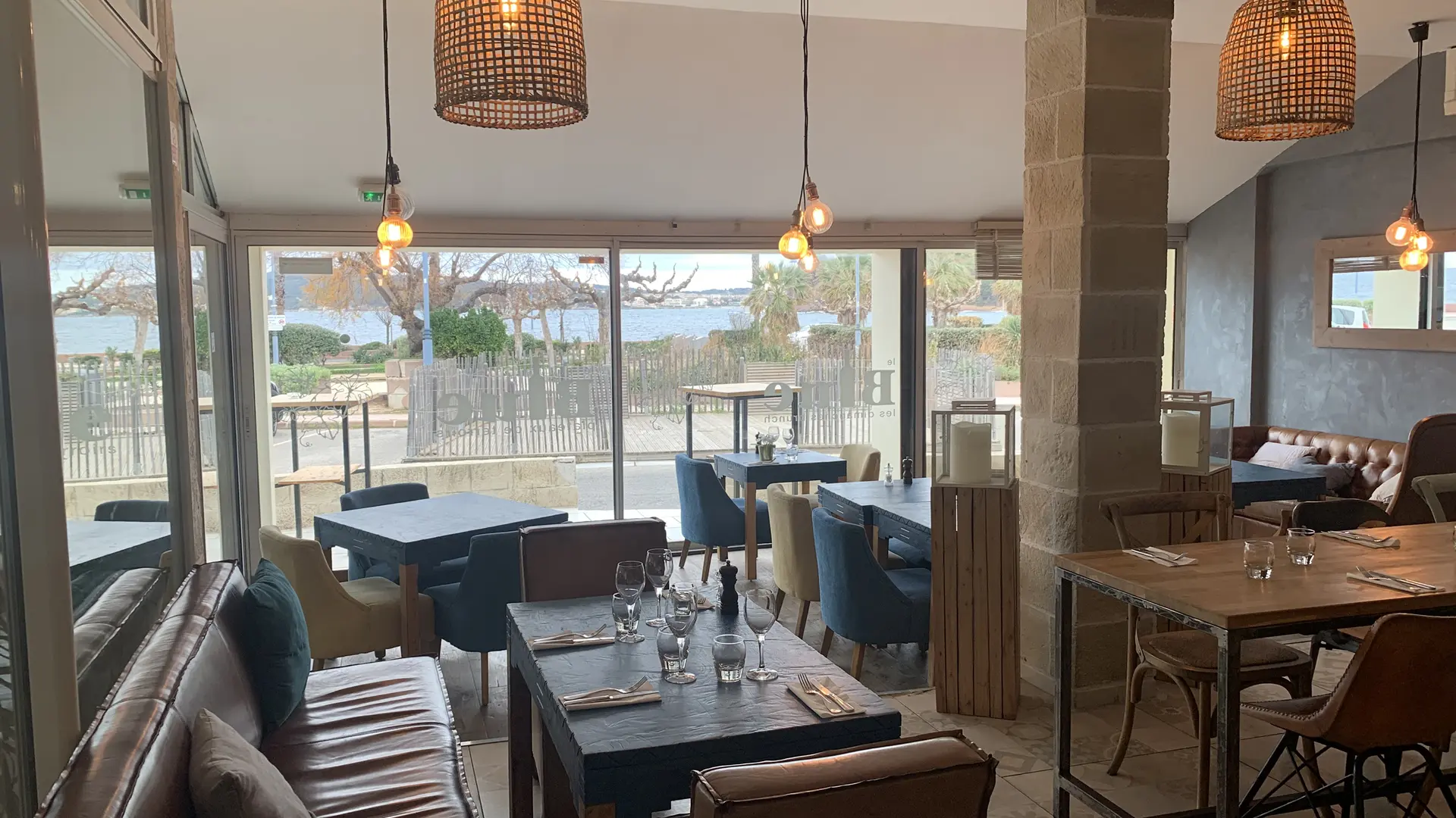 Restaurant bar à vin Le Blue Pin Rolland Saint Mandrier