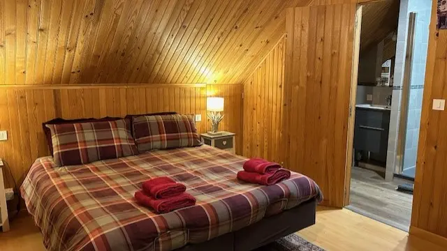 Chambre étage avec salle d'eau privative