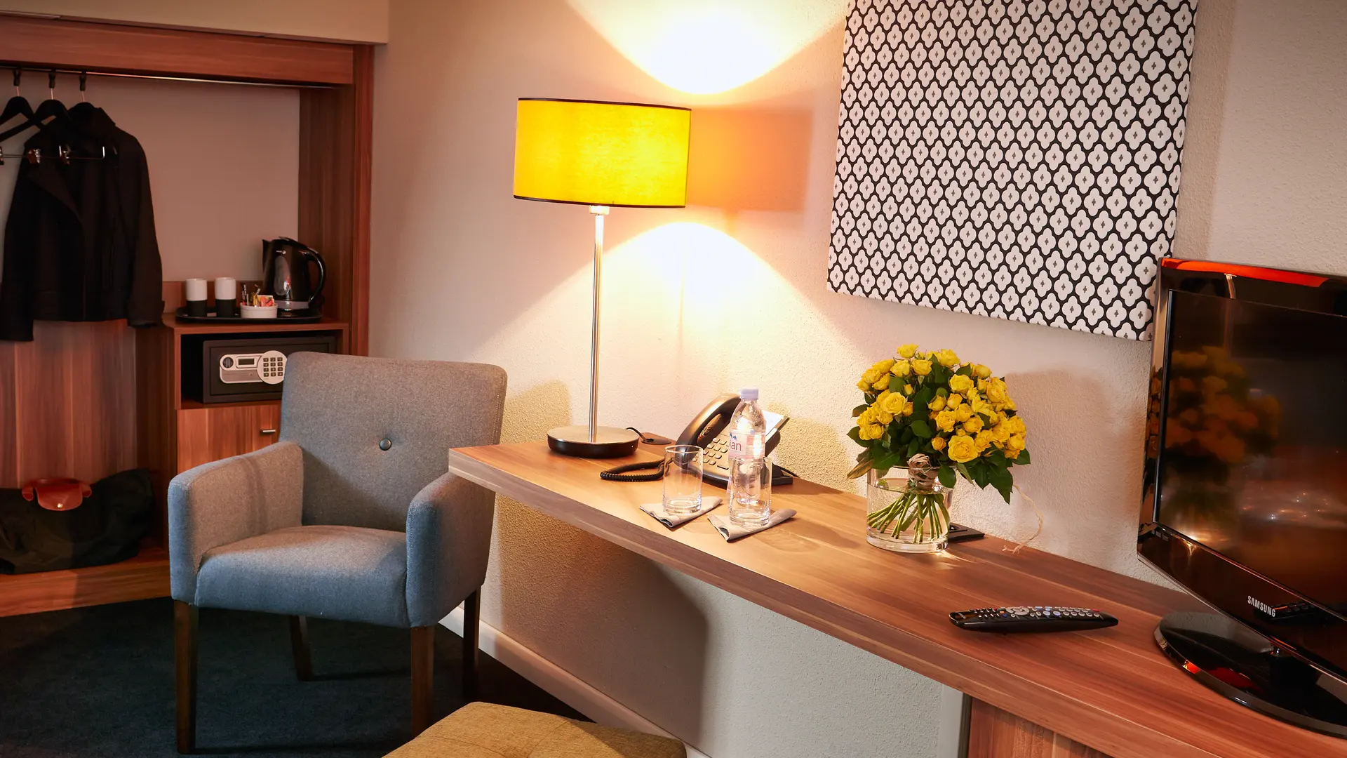 Chambre PMR mobilier
