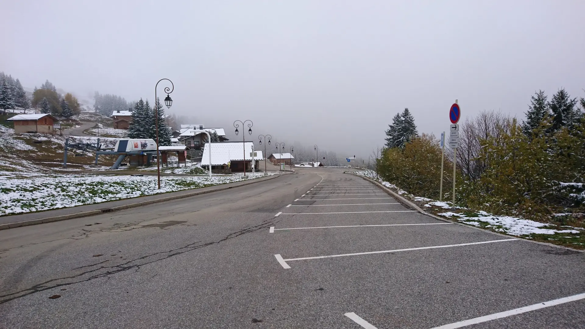 Parking des Rosières à Bisanne 1500