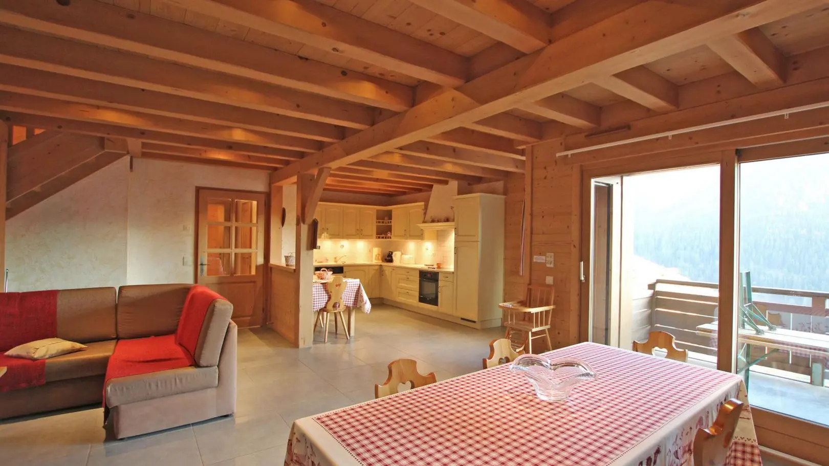 Grande pièce de vie