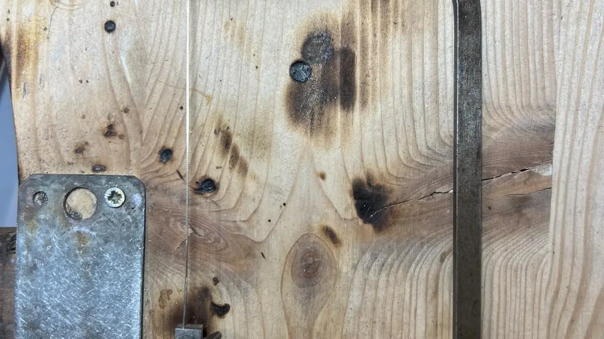 Outil qui sert à fabriquer les bagues et autres bijoux