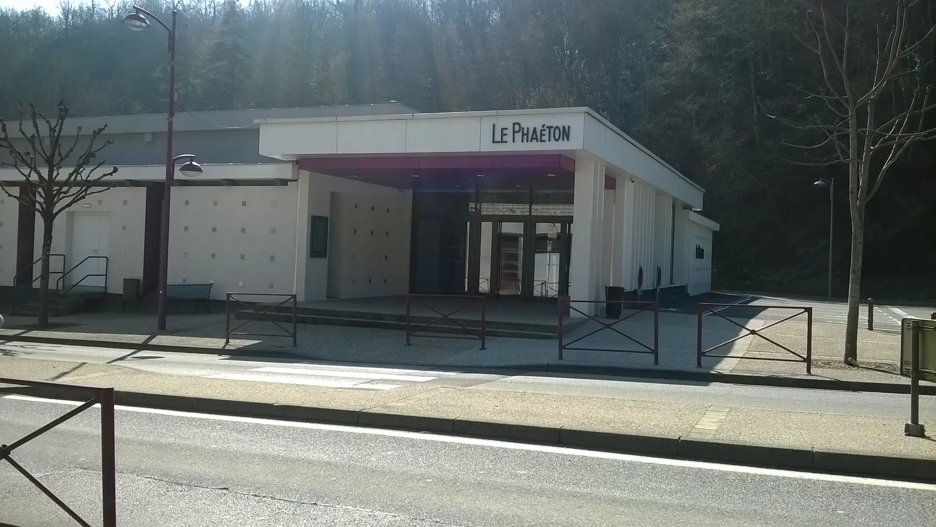 Extérieur