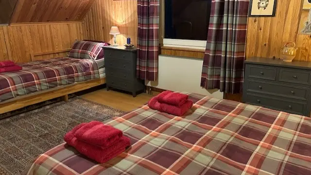 Chambre étage lit 160x200 et 90x200