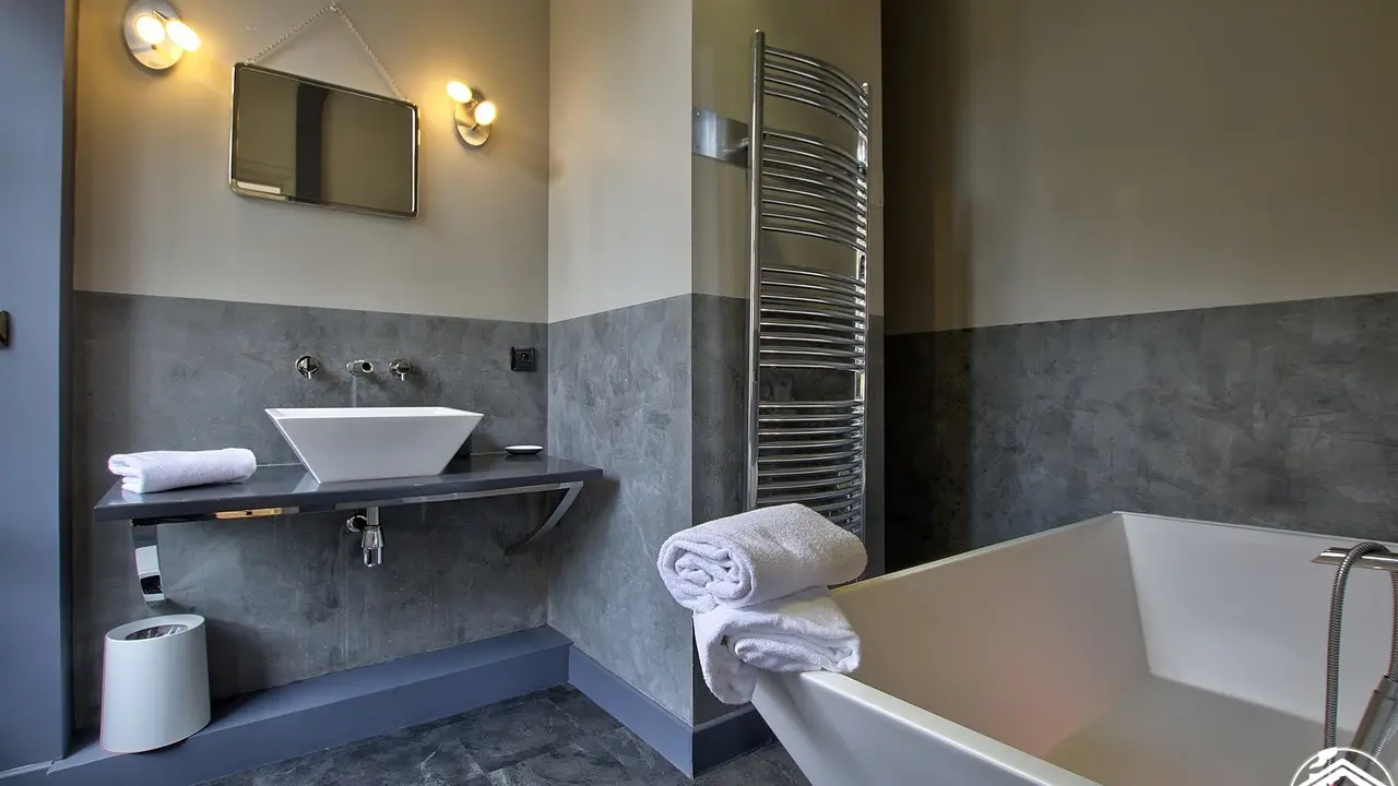 Salle de bain de la Chambre Joséphine Baker