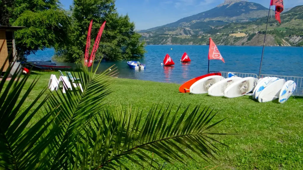 Ecole de Voile windsurf - Serre-Ponçon