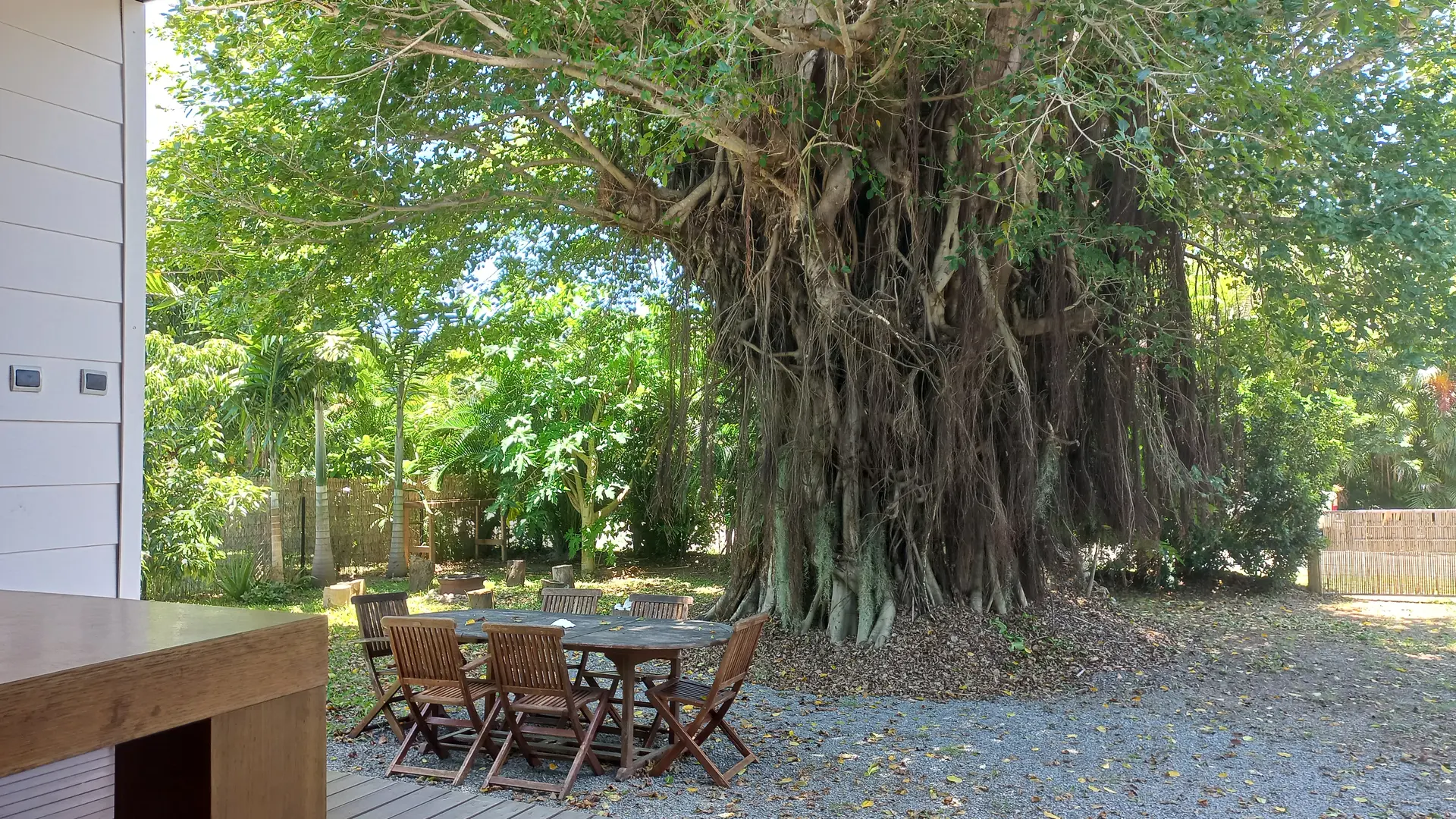 A l'ombre du banian, villa 