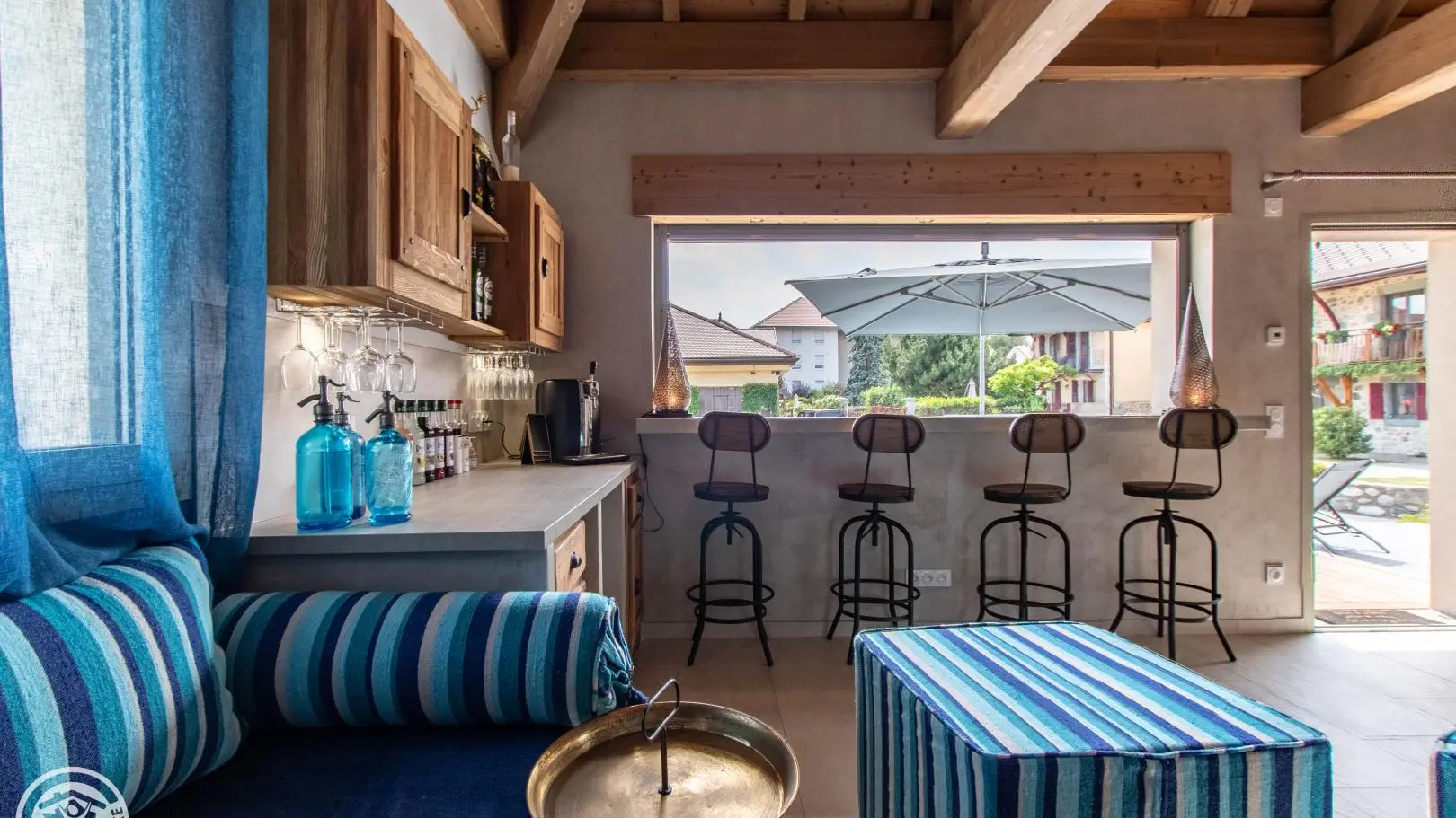 Coin détente, télévision, écran plat...