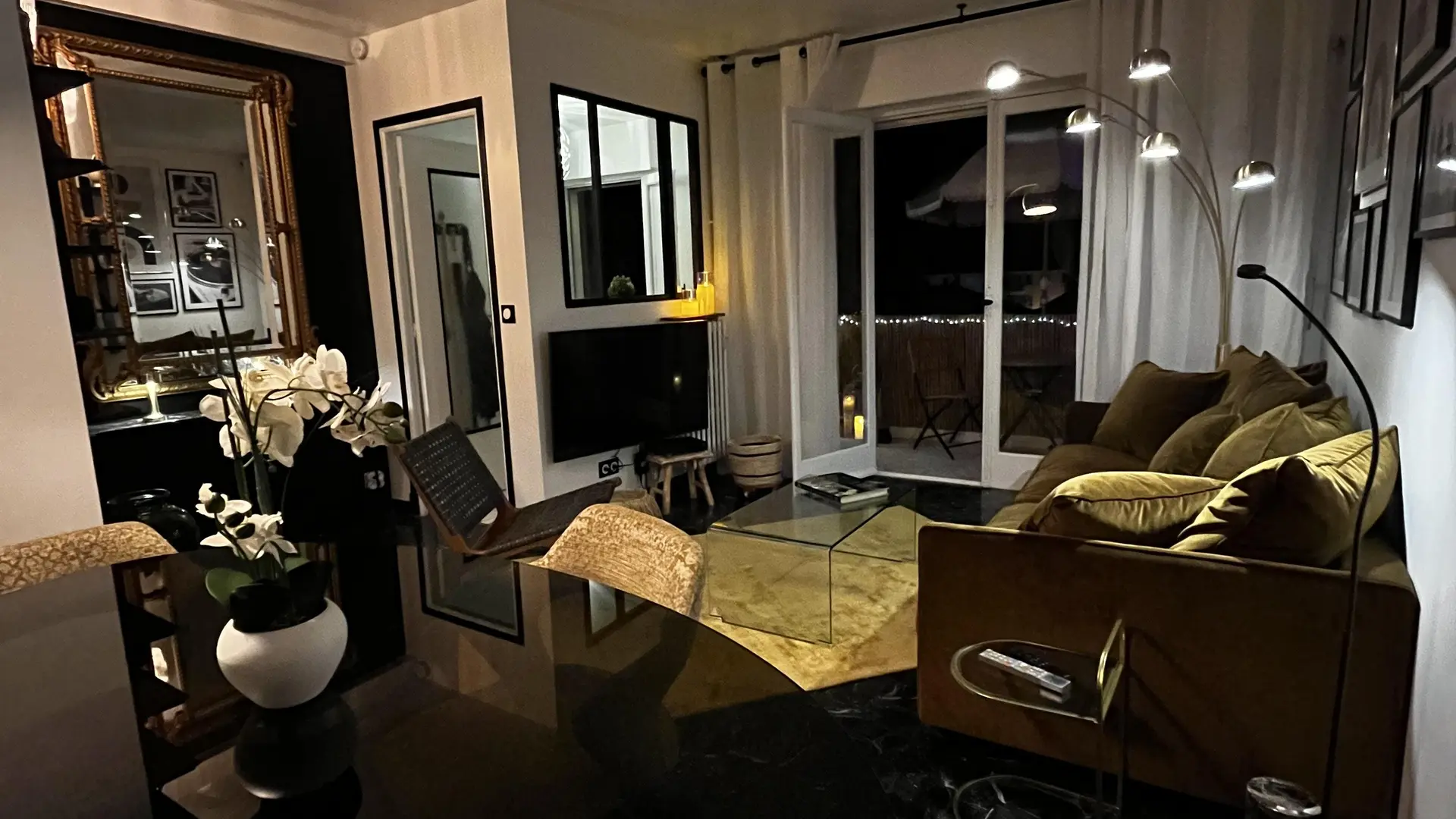 Salon