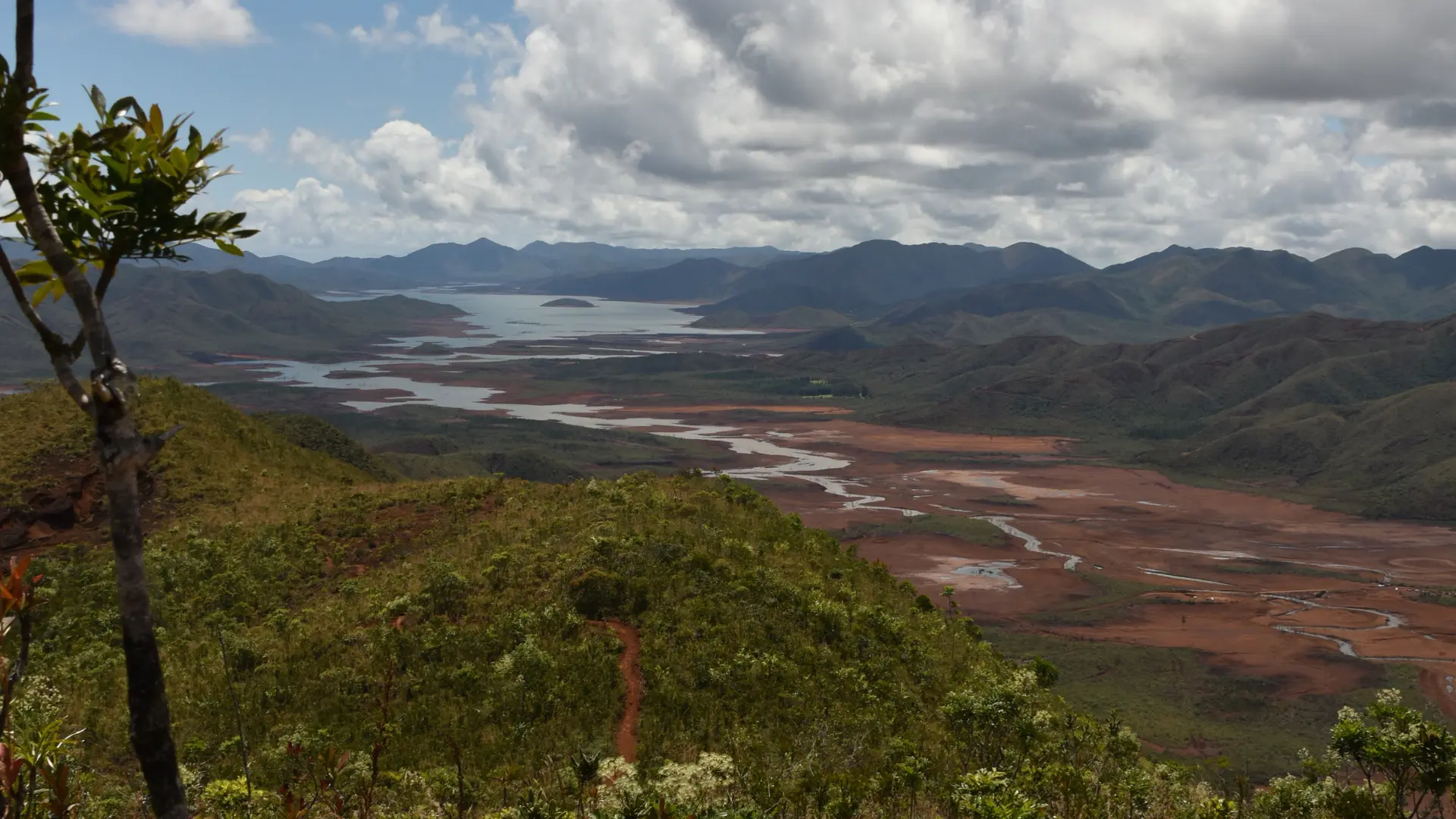 Point de vue sur le lac de Yaté