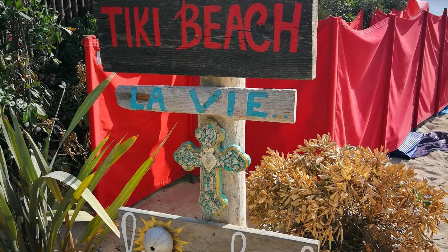 Tiki Beach