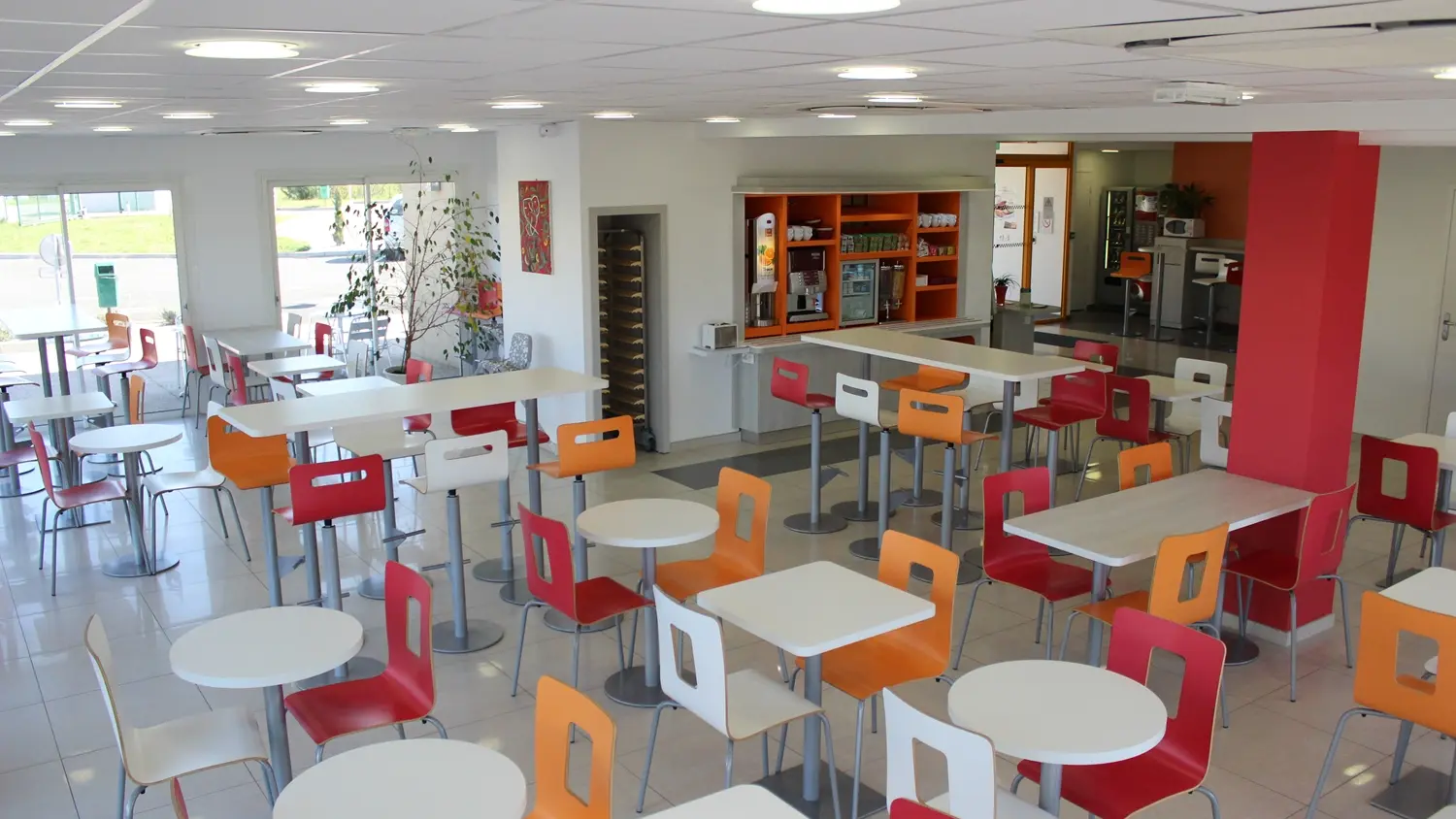 salle du petit déjeuner