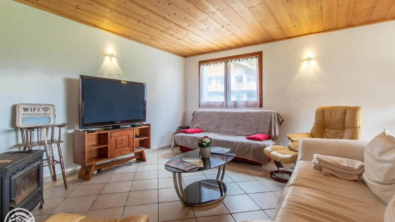 Vue d'ensemble sur le salon