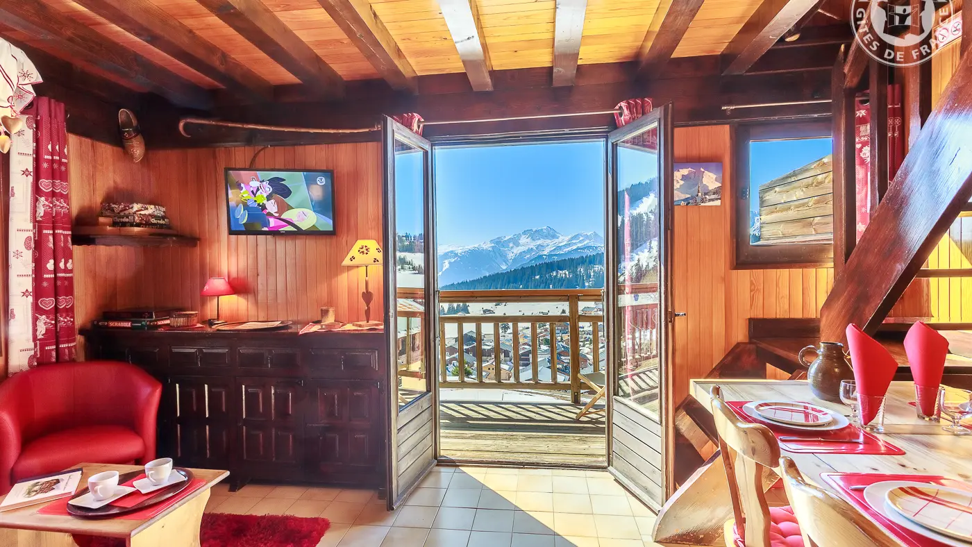 Séjour ouvert sur le balcon côté Sud