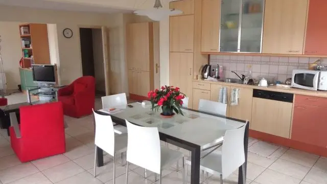 Salle de séjour-cuisine