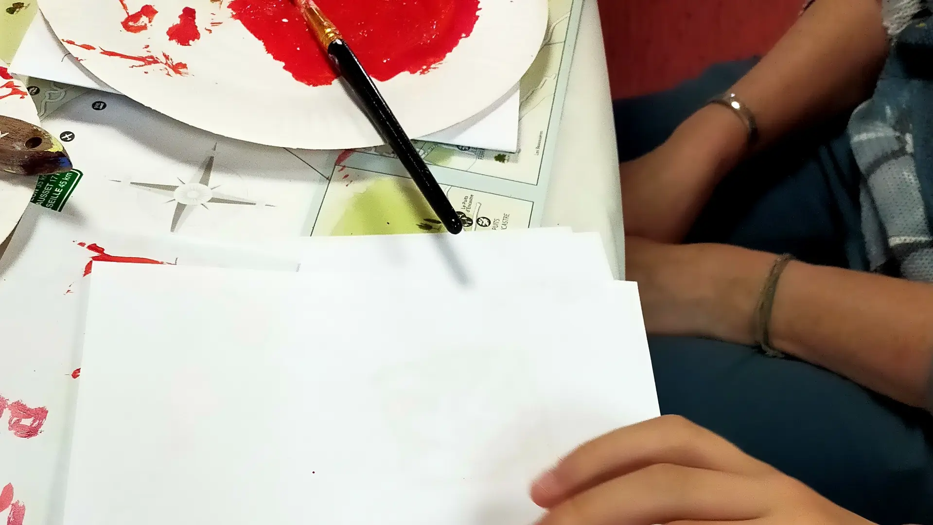 Atelier art et peinture : engagement groupe_Le Grand-Bornand