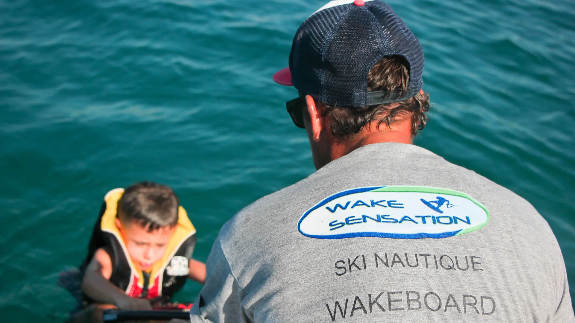 Cours et stages de ski nautique ou wakeboard